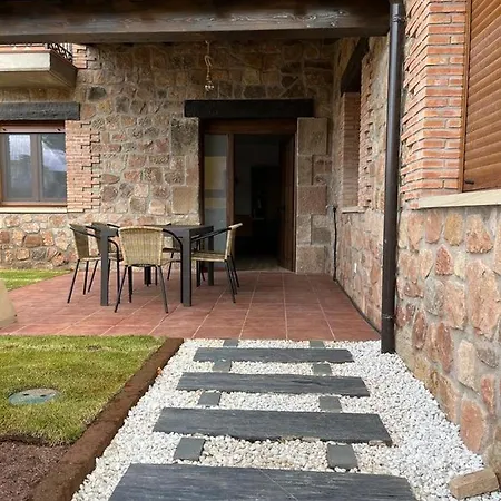 La Traviesa De La Demanda Holiday home Cabezon de la Sierra