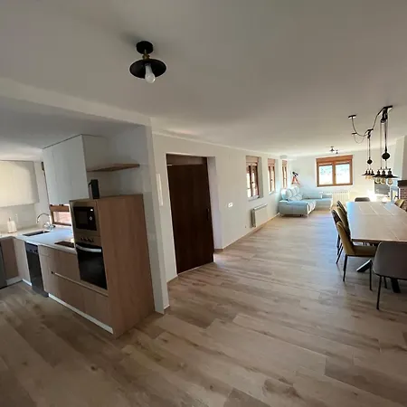 La Traviesa De La Demanda Holiday home